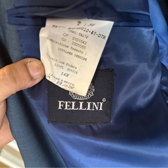 Blue Two-Piece Men’s Suit Italian Tessuto Marzotto wool blend New with Tags - Picture 4 of 11